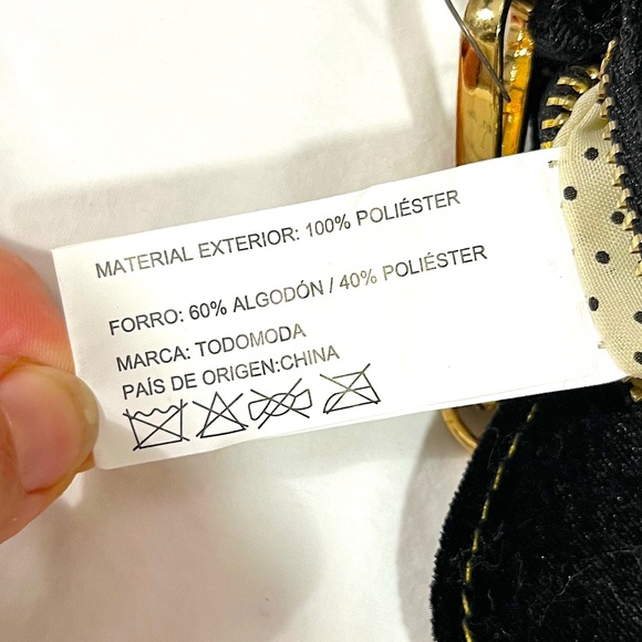 New TodoModa Black Velvet Cat Purse with Removable Chain - Picture 13 of 16